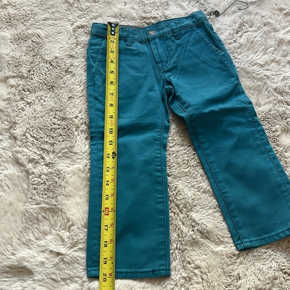 7 for all mankind toddler jeans. Size 2T - Picture 3 of 5